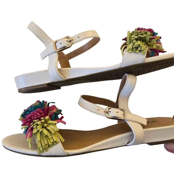 Vaneli Womens White Multicolor Fringe Low Sandals Size 7 - Picture 2 of 10